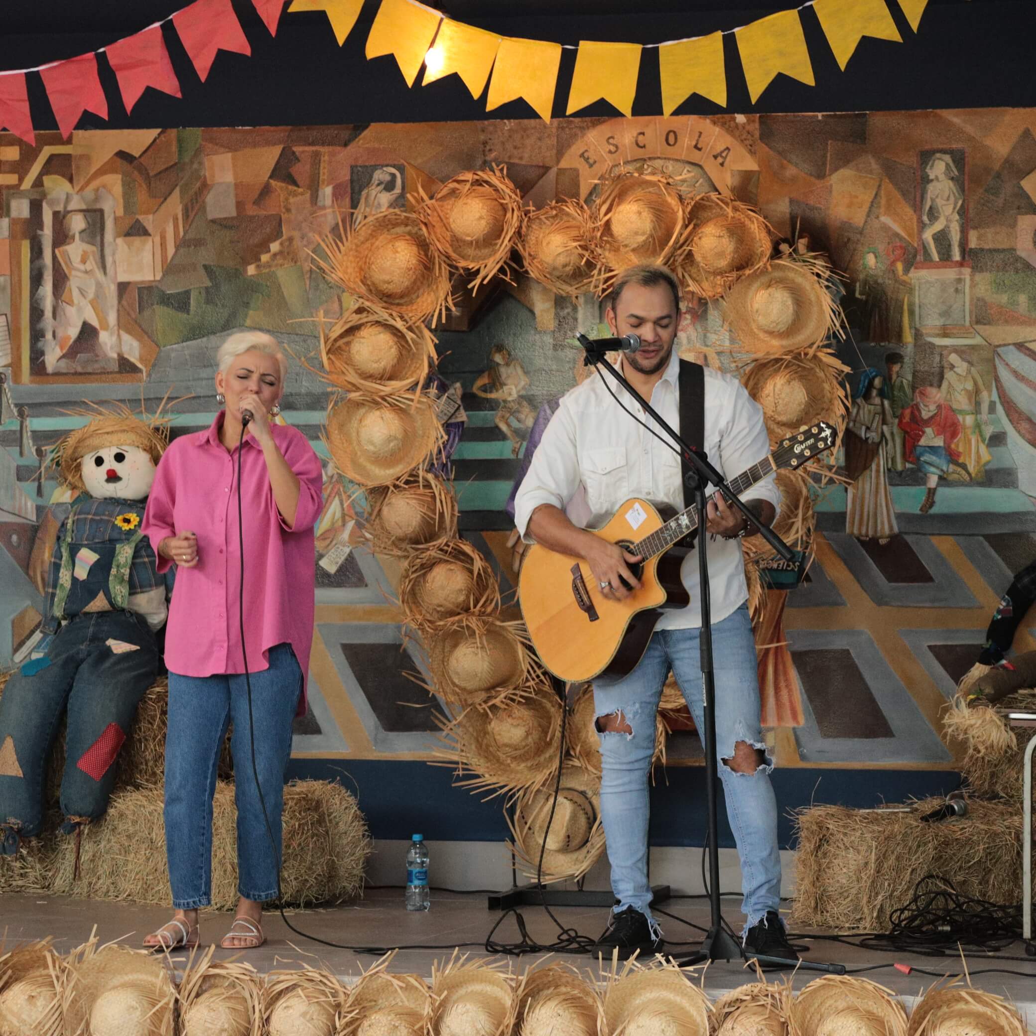 Arraiá do Leão traz cultura nordestina ao Anglo Araçatuba